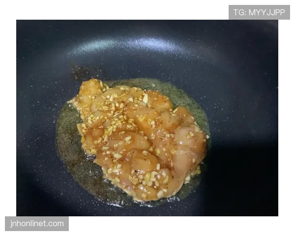 莫德里奇家冰箱里只有鸡胸肉和水？